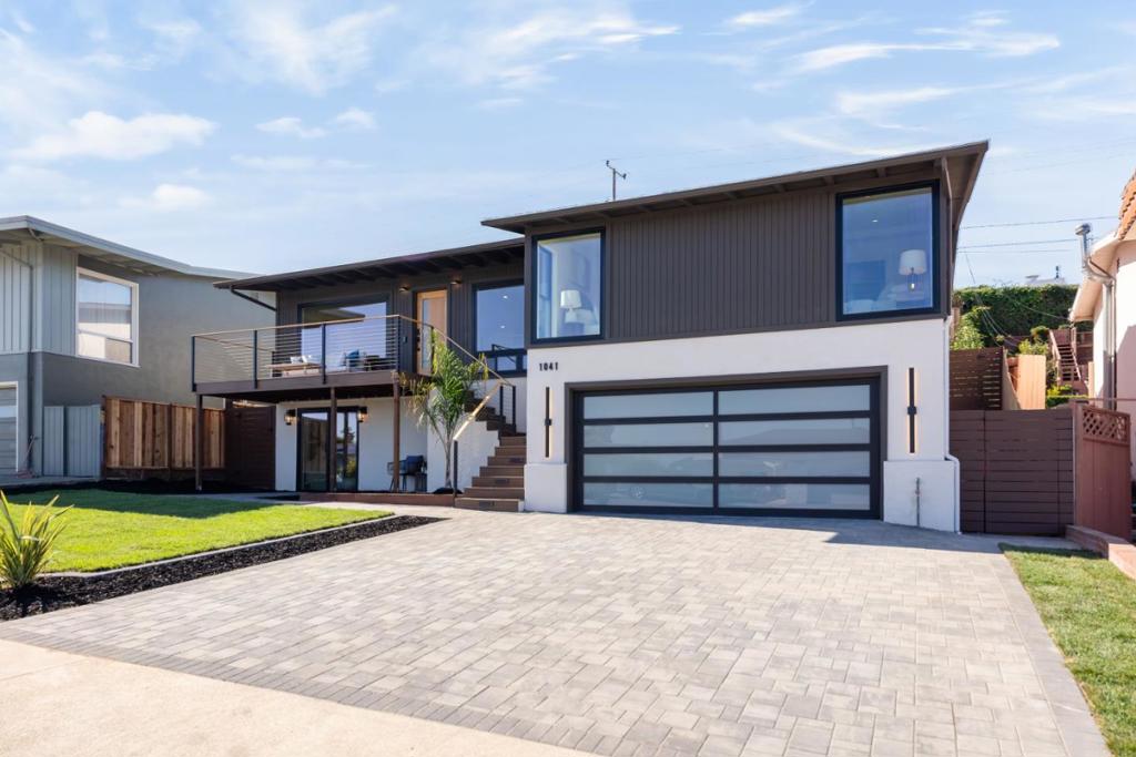 1041 Crestview Drive