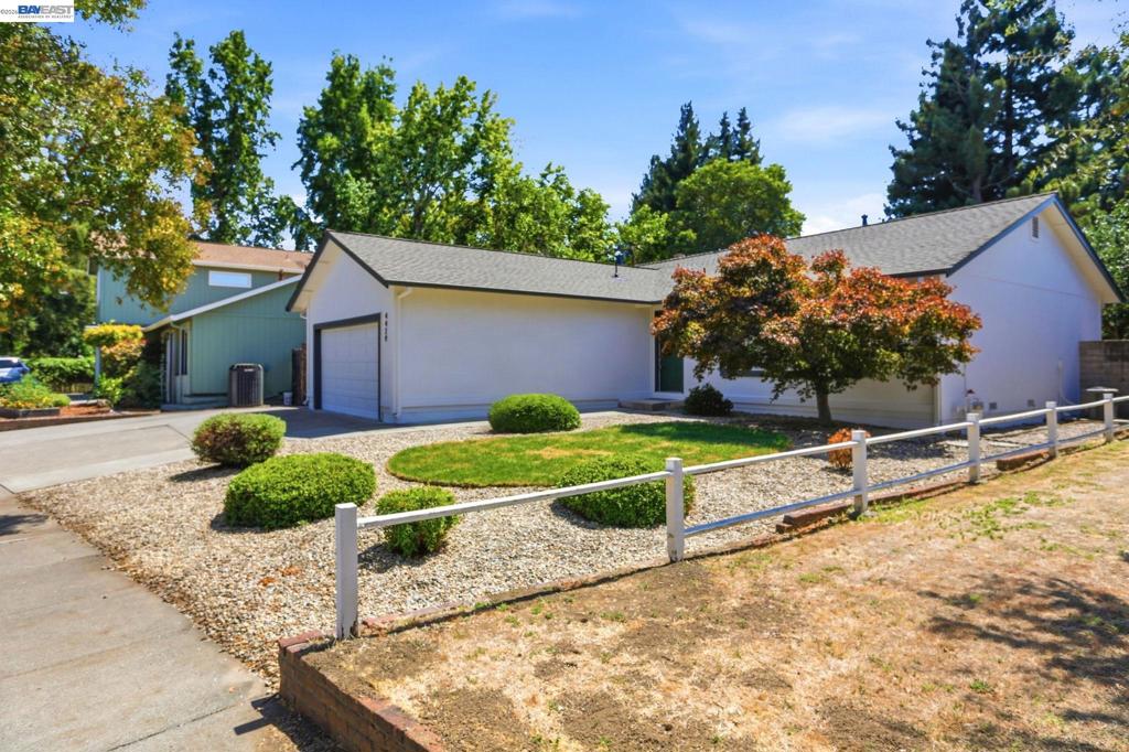 4429 Summerfield Dr
