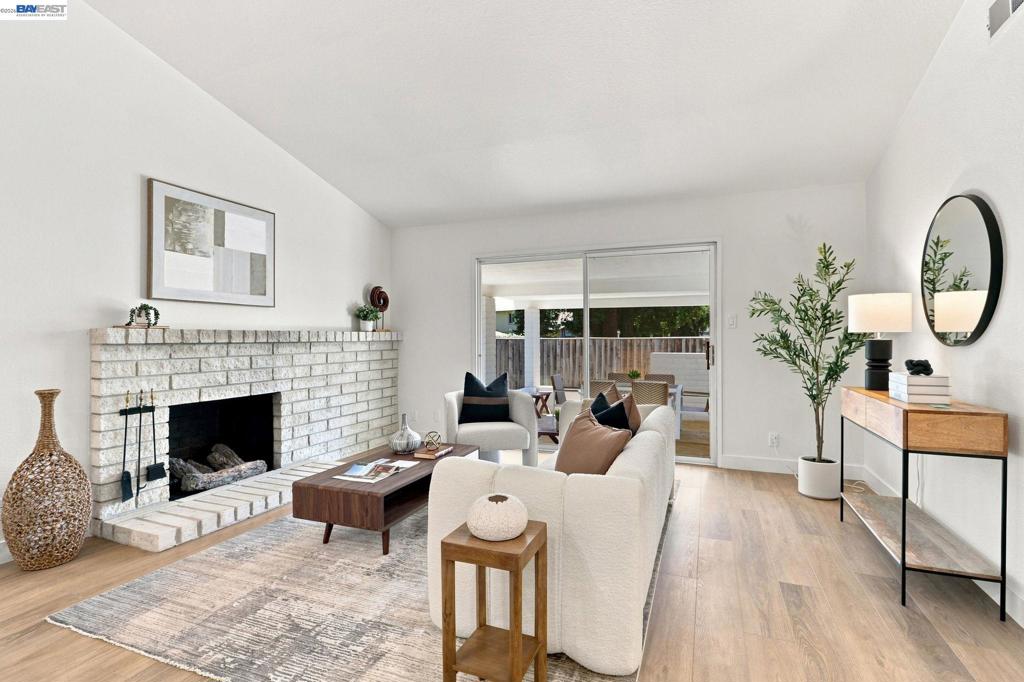 4429 Summerfield Dr