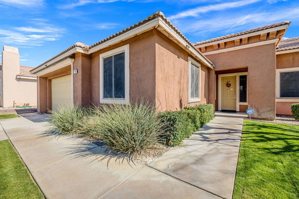 47496 Manteca Court