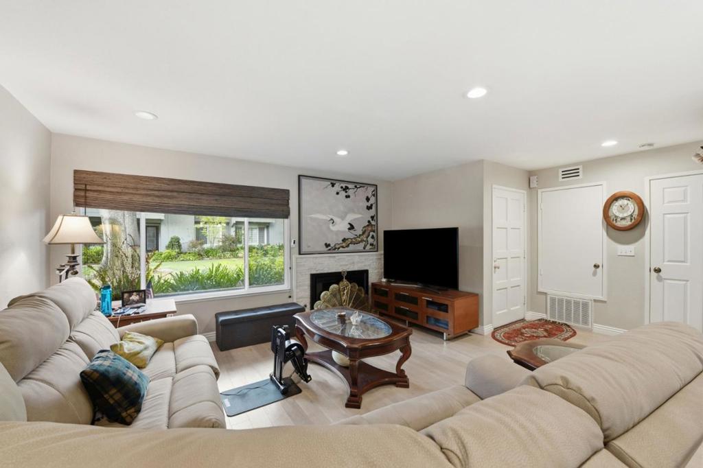 1126 Shenandoah Drive