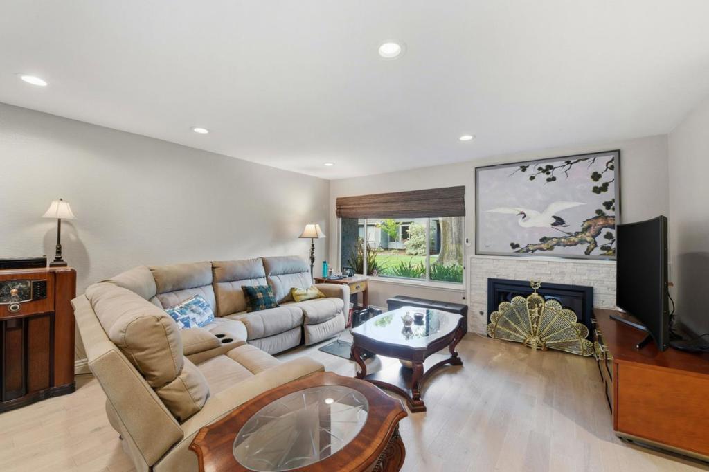 1126 Shenandoah Drive