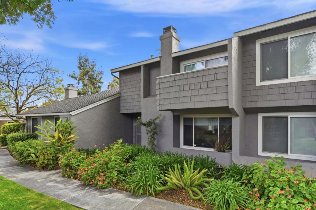 1126 Shenandoah Drive