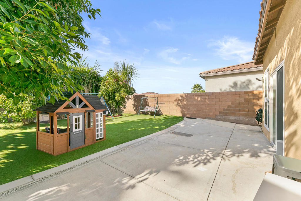 Westward Shadows - Residential