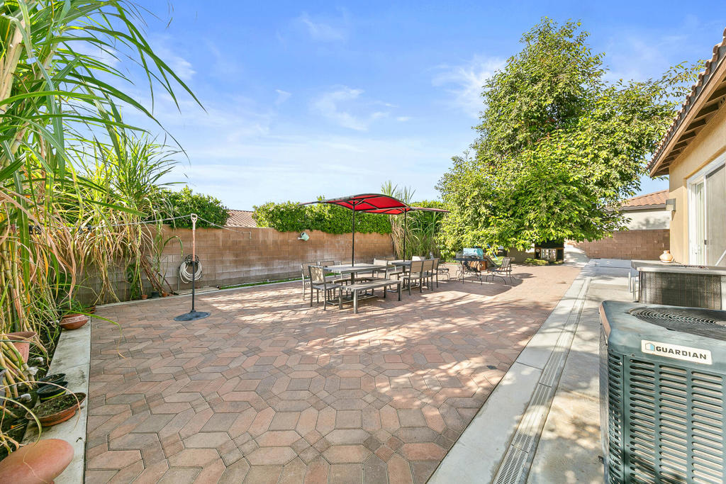 Westward Shadows - Residential