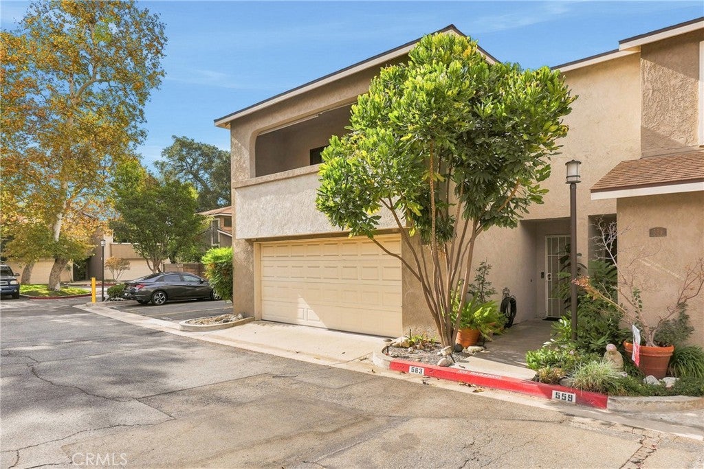 563 Wayland Court