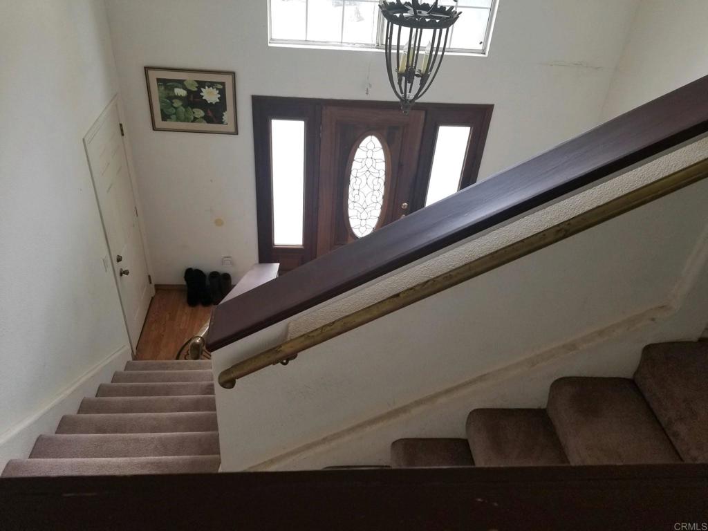 19147 Las Encinas Drive