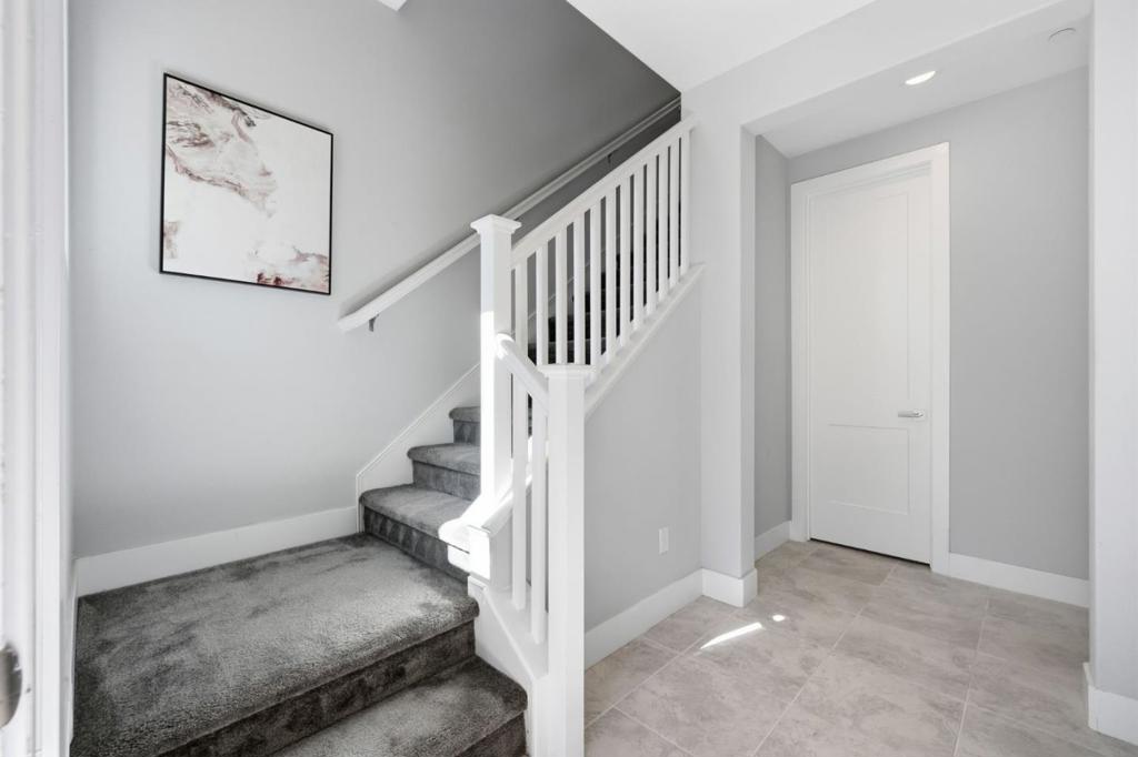 2058 Tarob Court