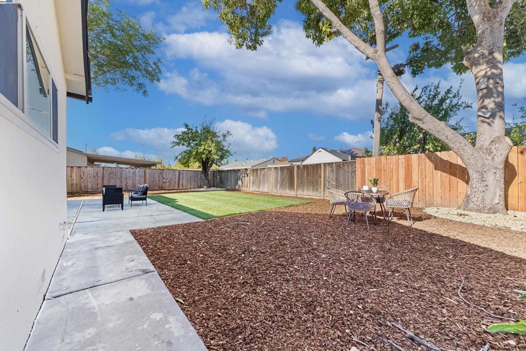 SUNDALE - Residential