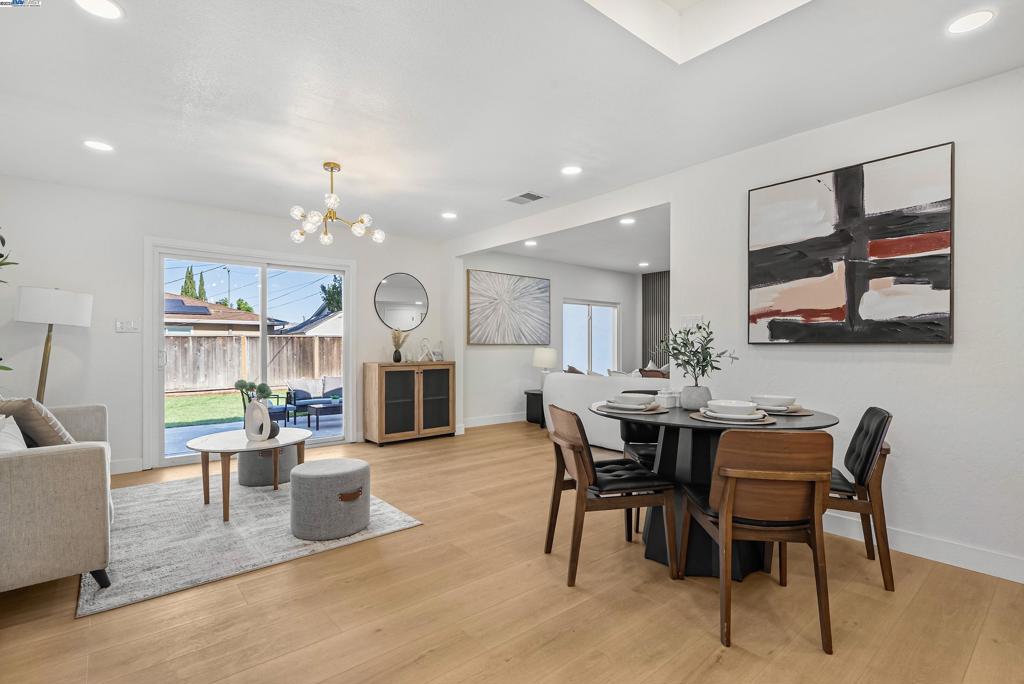 SUNDALE - Residential