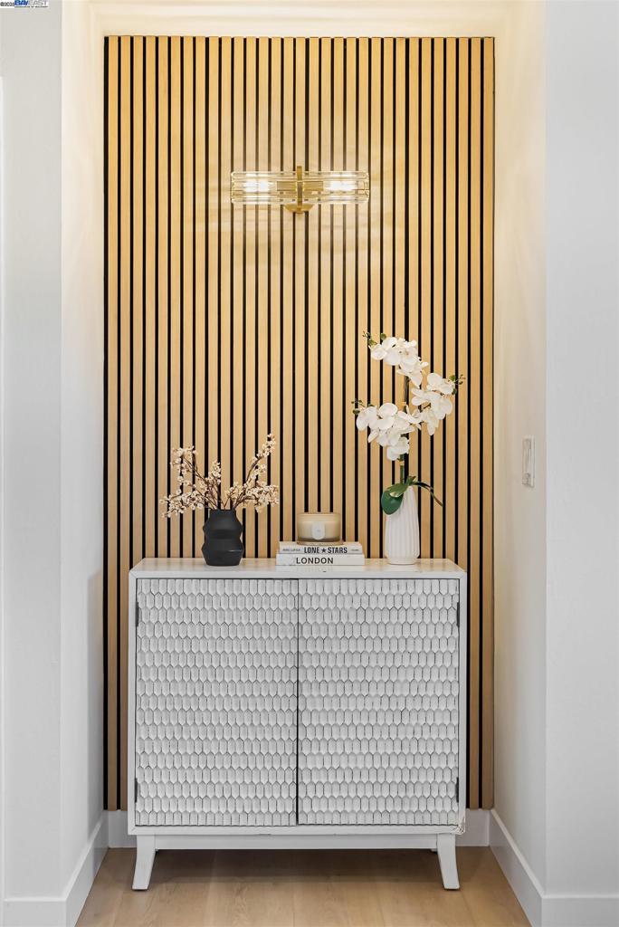 SUNDALE - Residential