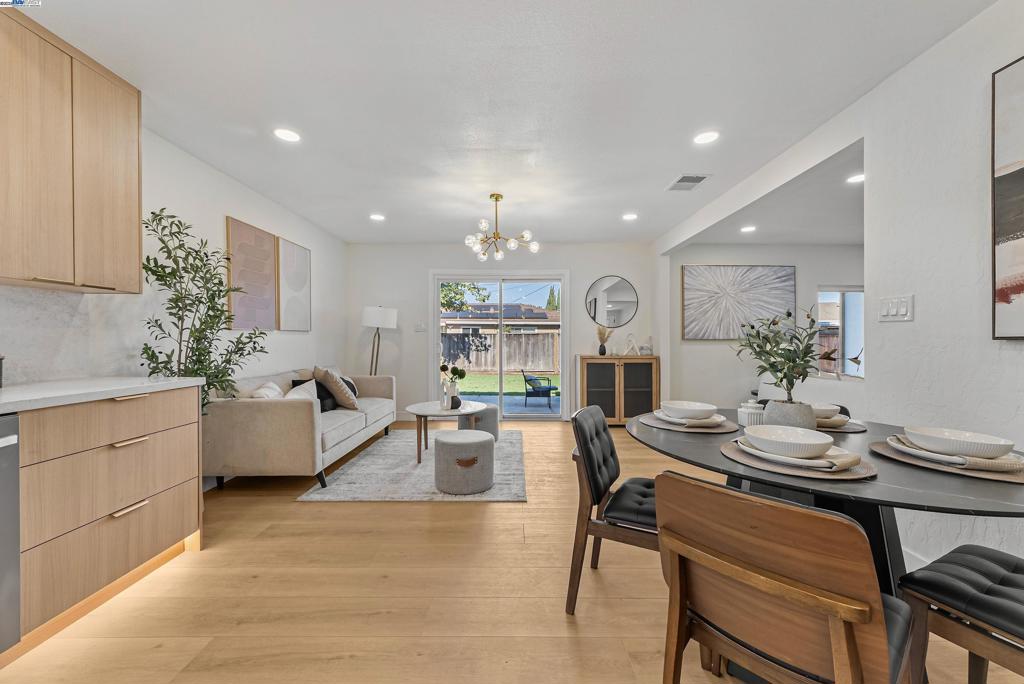 SUNDALE - Residential