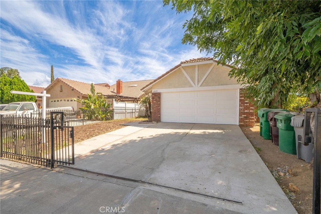 25177 Dana Lane