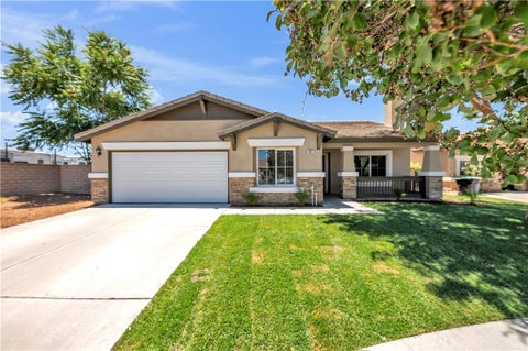 Photo of 801 Aria RD, Hemet, CA 92543 (MLS # SW26134582)