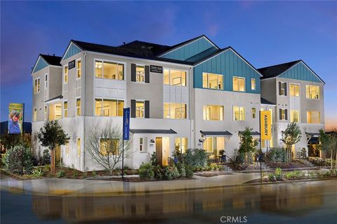 5929 Gramercy Way Eastvale CA 92880