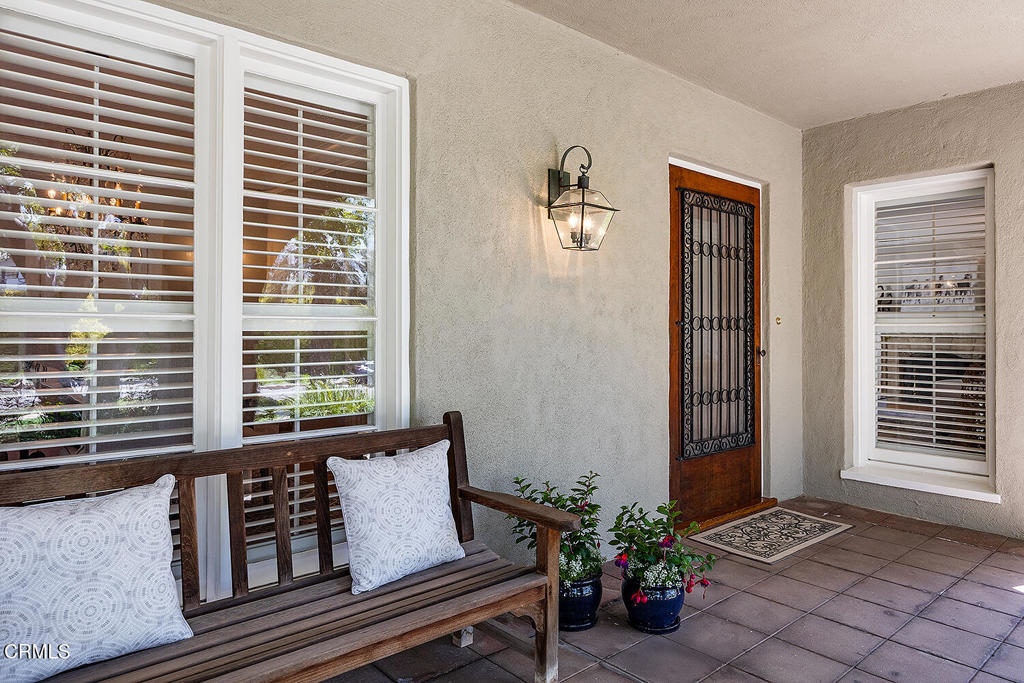 Properties 4 1220 Wentworth Avenue