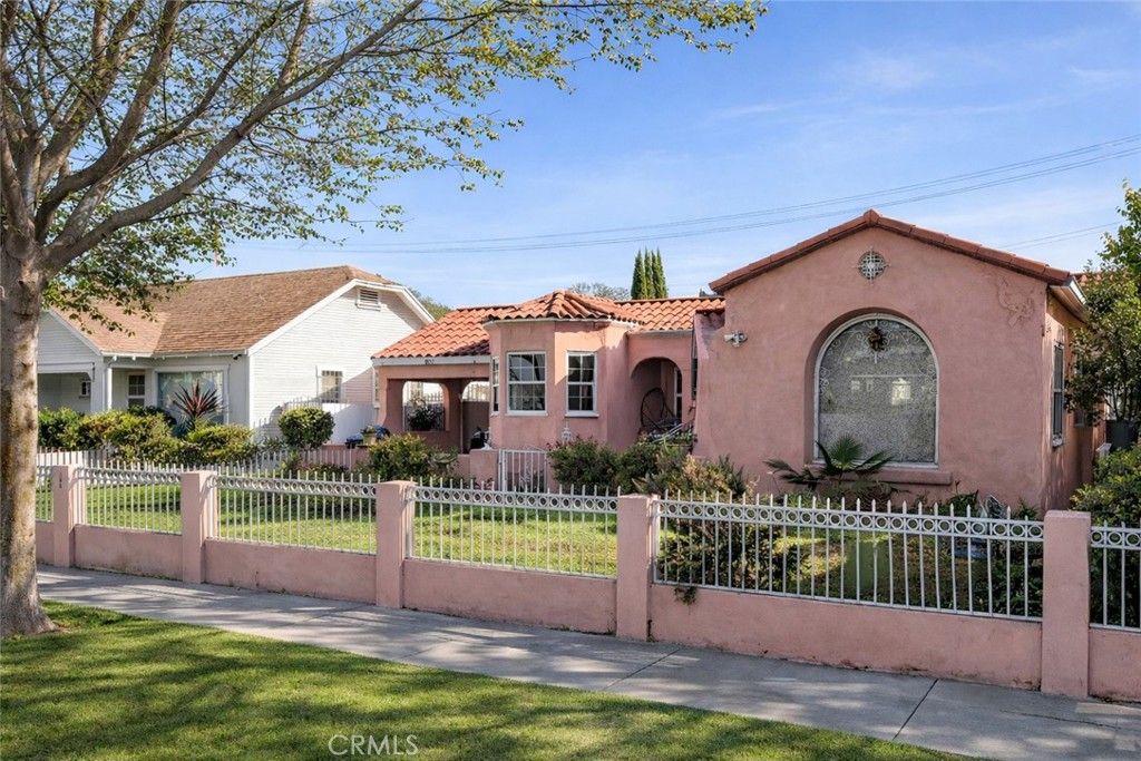 Photo of 2032 W 77th St St, Los Angeles, CA 90047 (MLS # DW26035618)