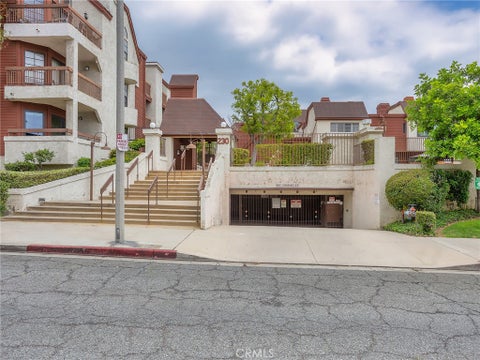 Photo of 230 Bethany Road #237, Burbank, CA 91504 (MLS # BB26130130)