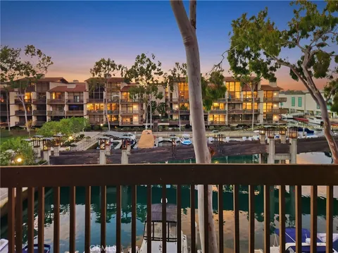 8321 Marina Pacifica Dr N, Long Beach, CA 90803 - MLS#: PW26009641
