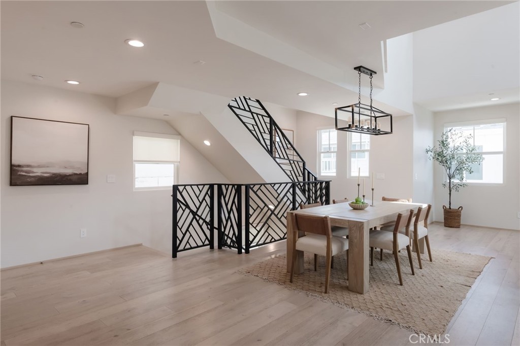 223 S Irena Avenue B