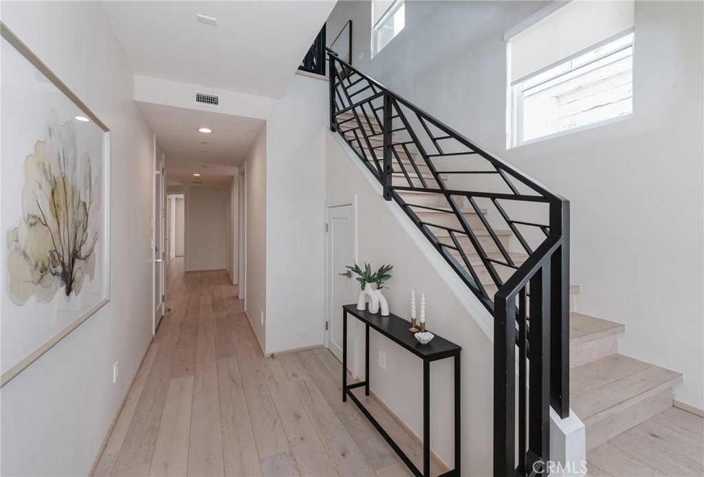 223 S Irena Avenue B