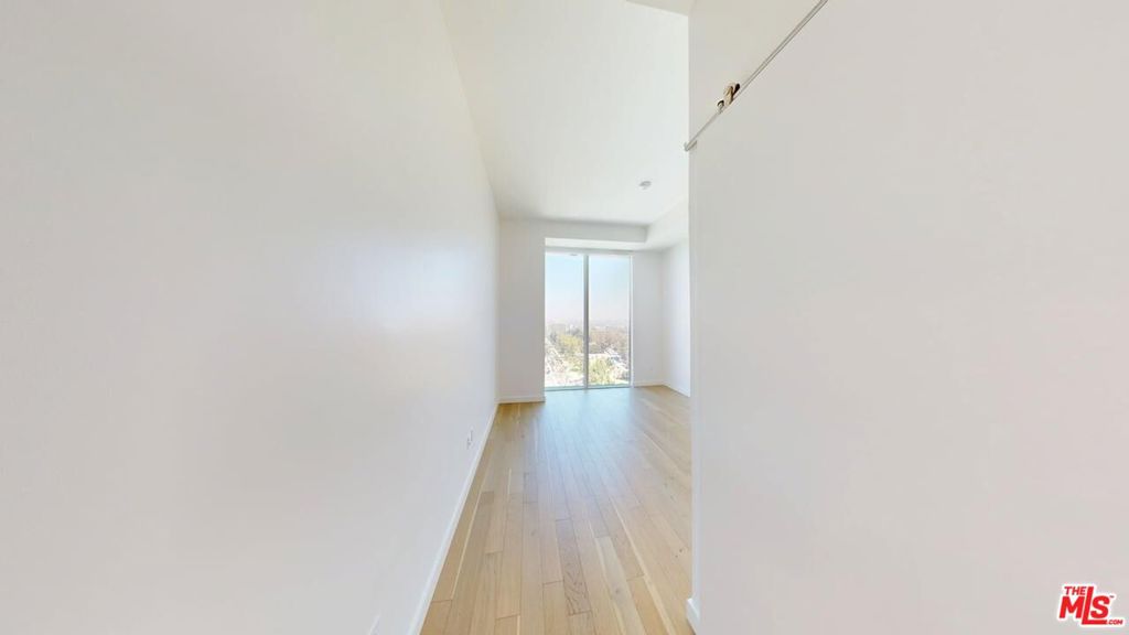 olive street - Residential Lease