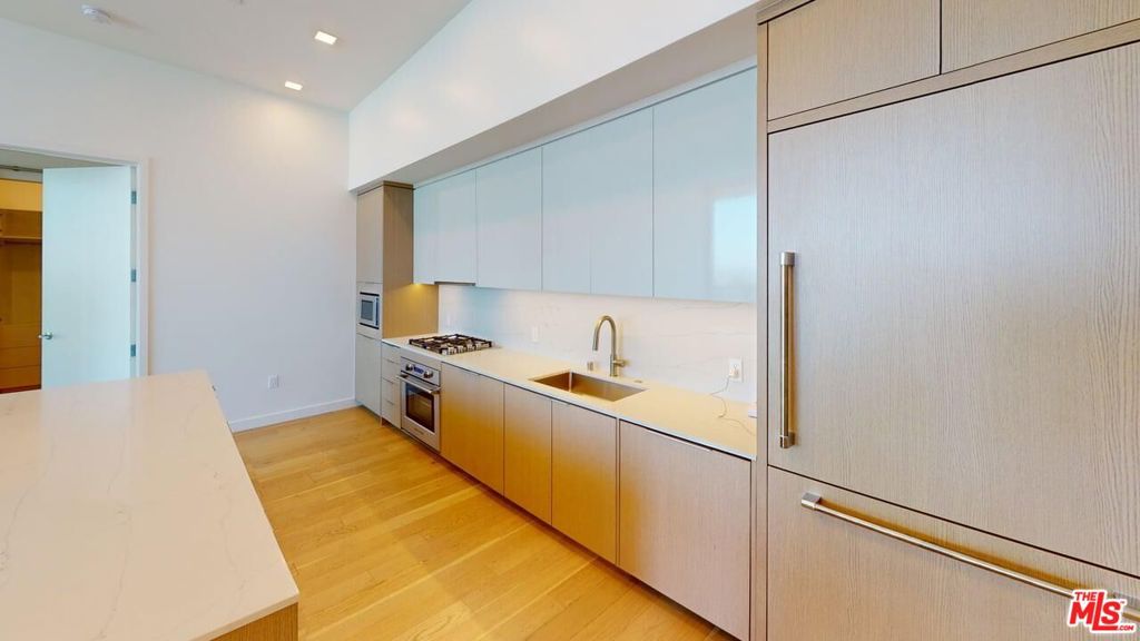 olive street - Residential Lease