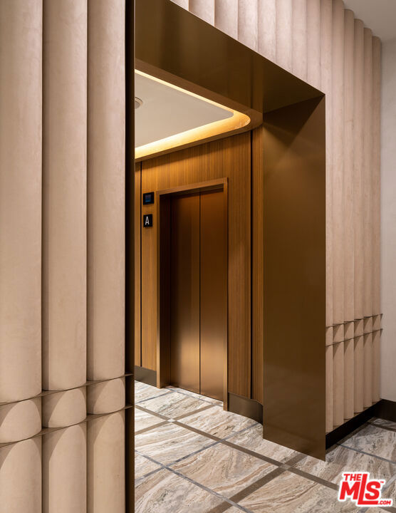 olive street - Residential Lease