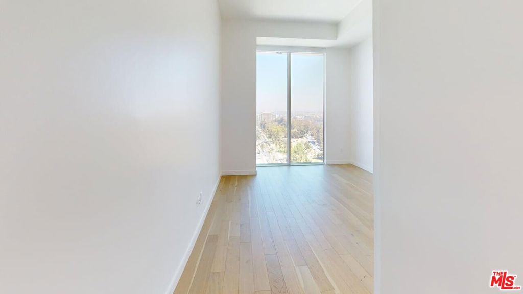 olive street - Residential Lease