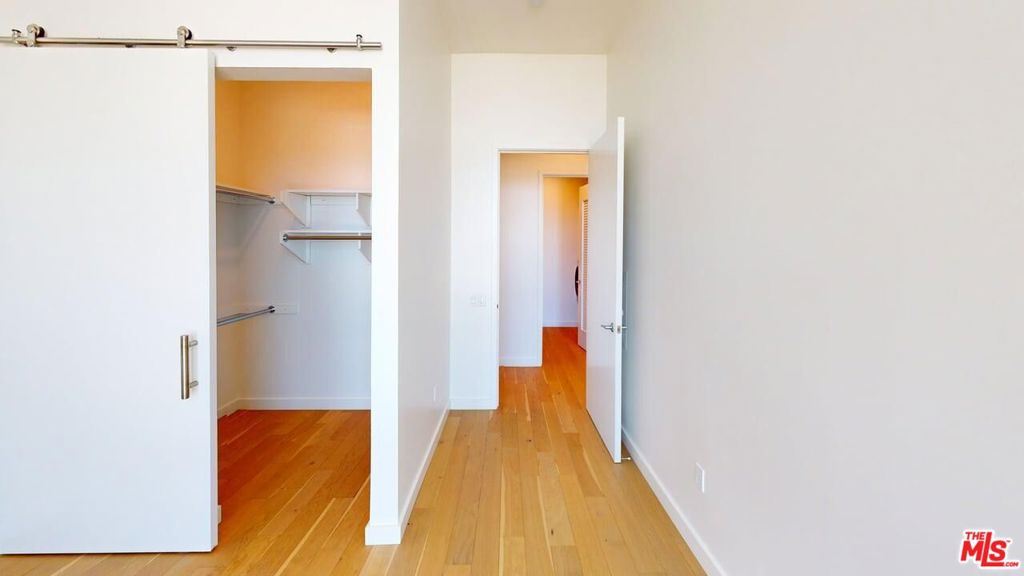 olive street - Residential Lease