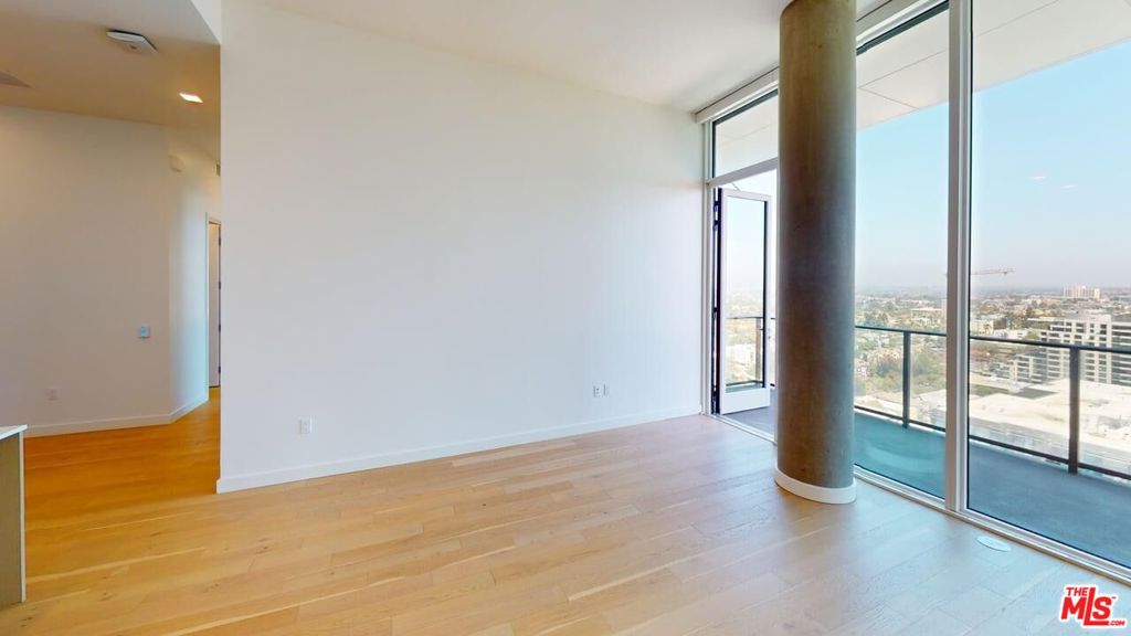 olive street - Residential Lease