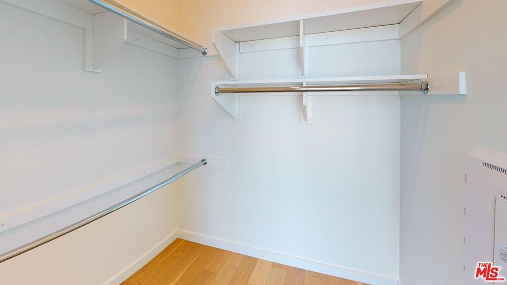 olive street - Residential Lease