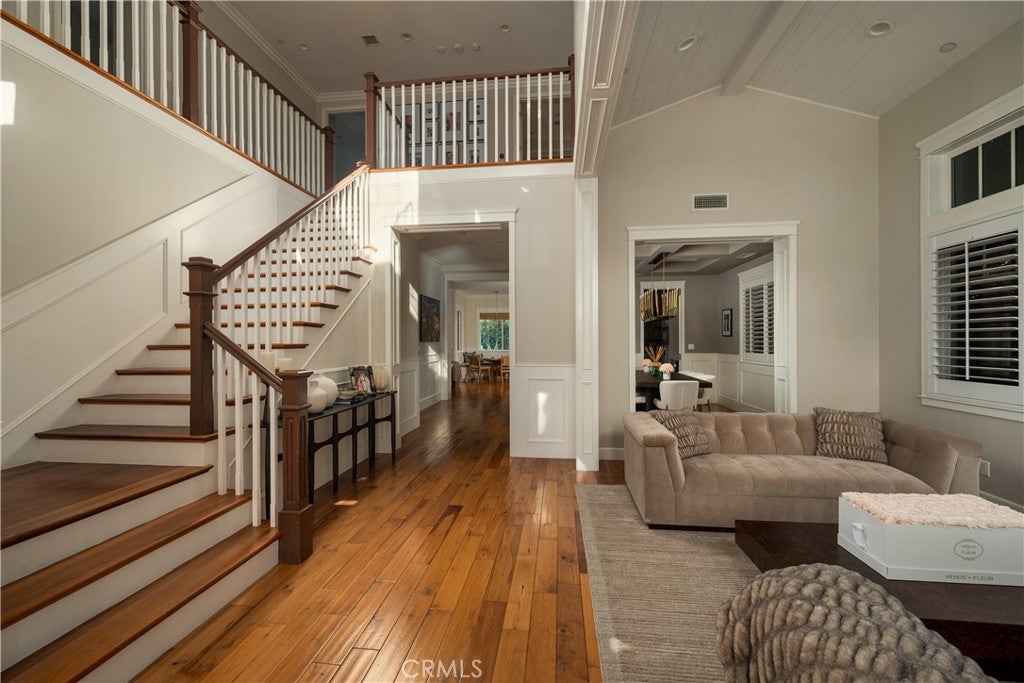 4330 Bellaire