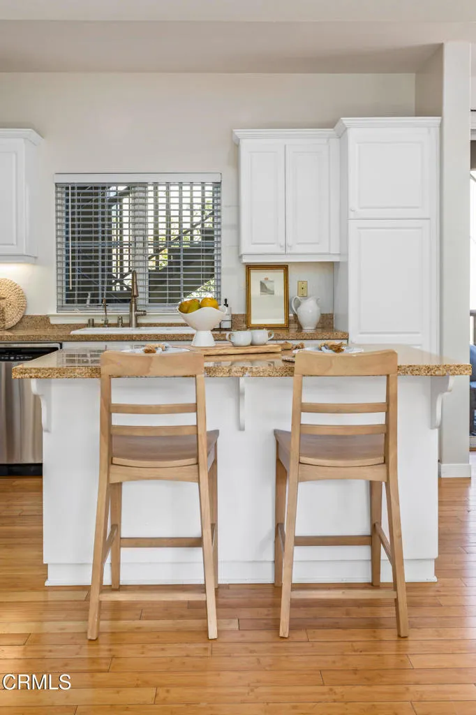 Goleta, California 93117, United States, 3 Bedrooms Bedrooms, ,3 BathroomsBathrooms,Residential,Active,119559