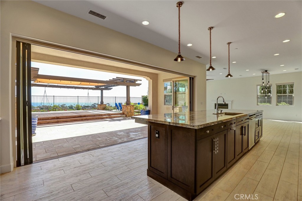 26500 Paseo Infinita