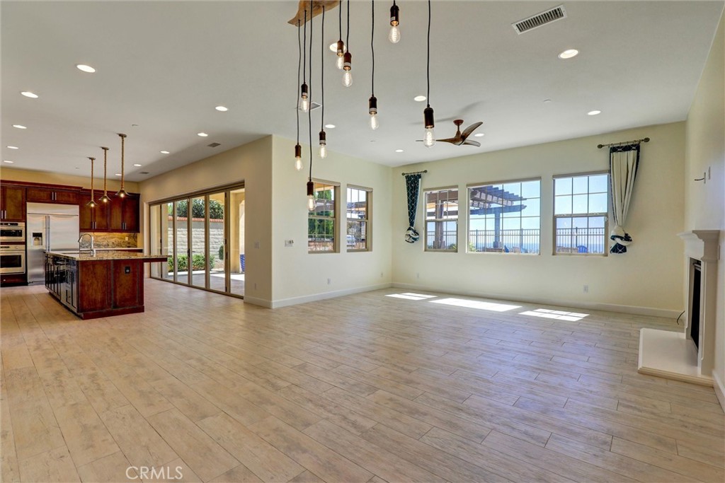 26500 Paseo Infinita