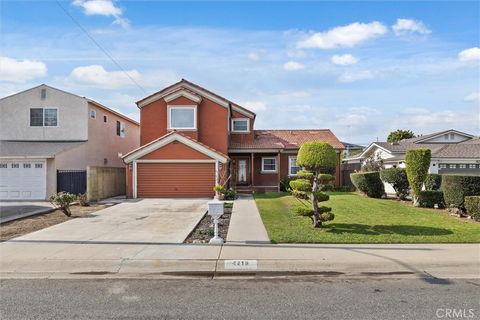 4219 Sebren Avenue Lakewood CA 90713