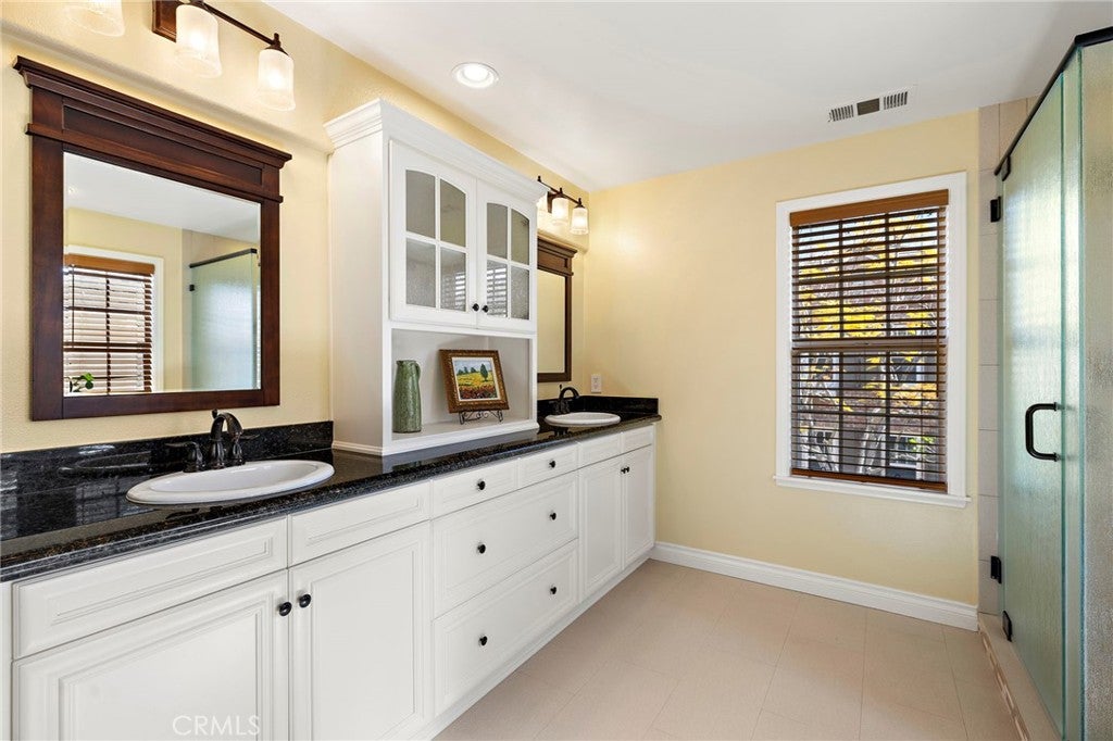 8 Earthen Court, Ladera Ranch CA 92694 - Photo 21