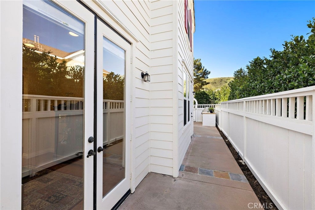 8 Earthen Court, Ladera Ranch CA 92694 - Photo 32
