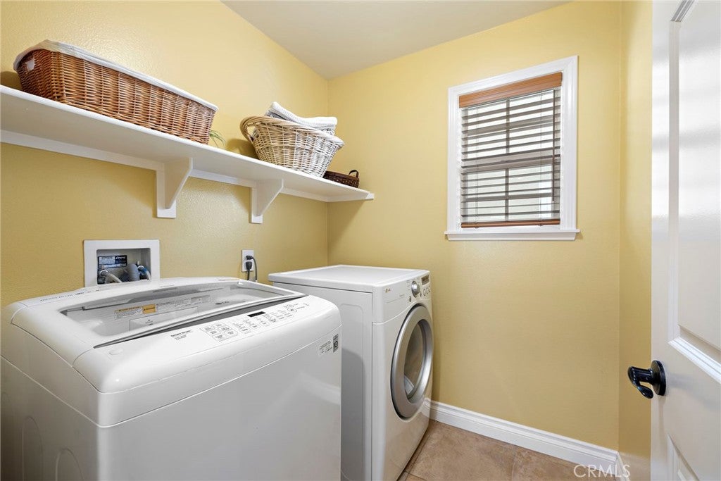 8 Earthen Court, Ladera Ranch CA 92694 - Photo 29