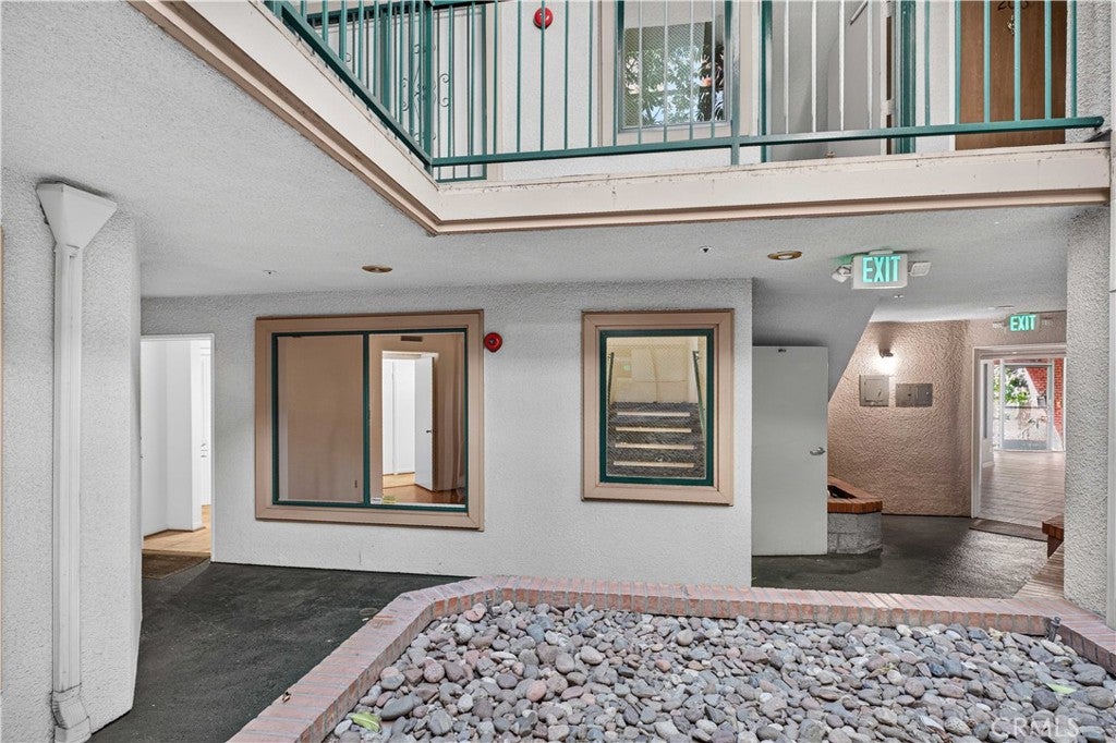 426 N Maryland 101