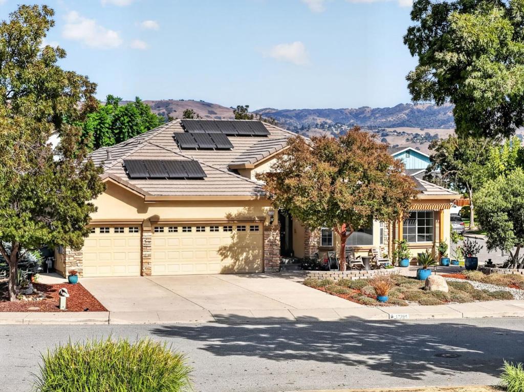 17205 Rosemary Circle