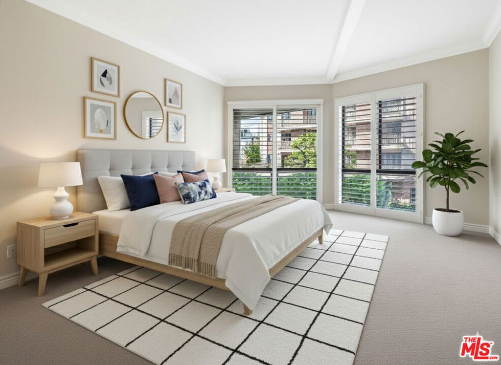 Photo of 11808 Dorothy Street #206, Los Angeles, CA 90049 (MLS # 25621705)