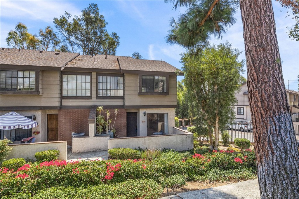 1491 W Lambert Road