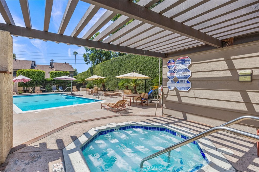 La Habra Woods Townhomes (LHWT) - Residential
