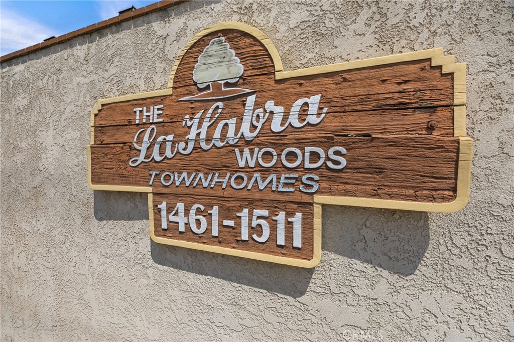 La Habra Woods Townhomes (LHWT) - Residential