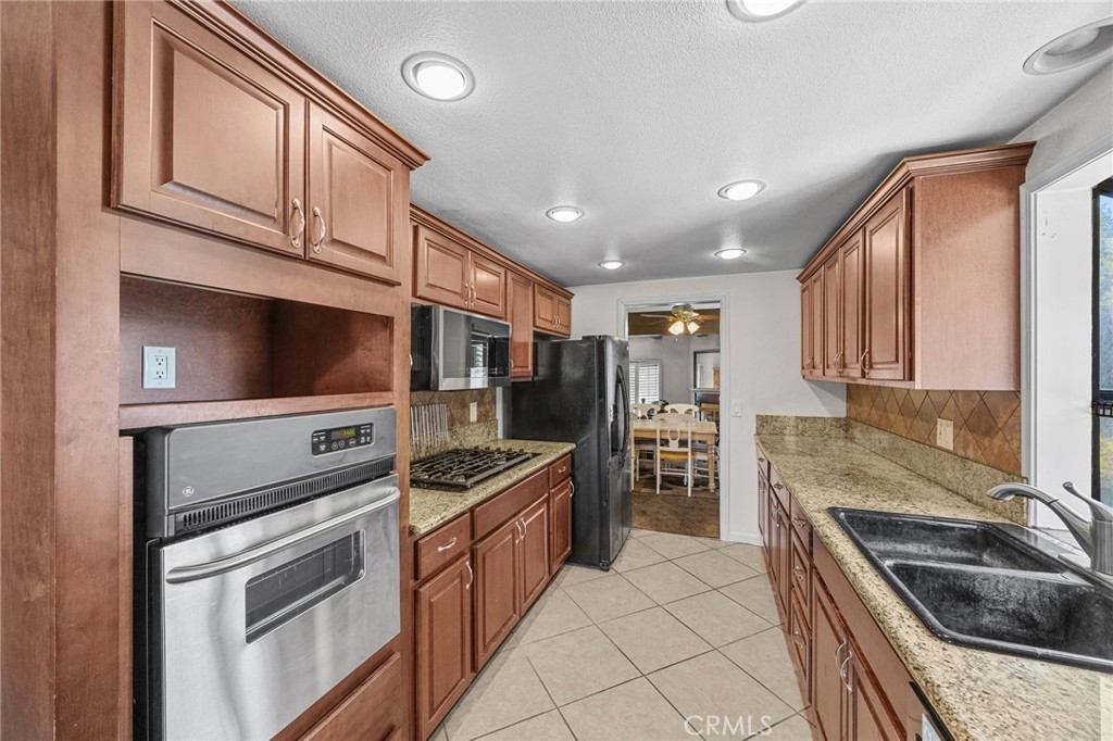 1491 W Lambert Road
