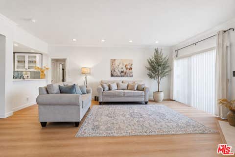 Photo of 828 S Bedford Street #202, Los Angeles, CA 90035 (MLS # 26874001)