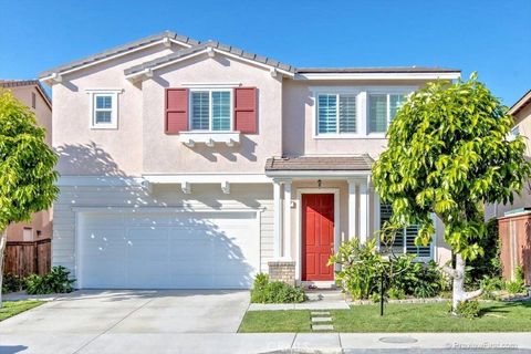 Photo of 37 Dawn Lane, Aliso Viejo, CA 92656 (MLS # OC26054104)