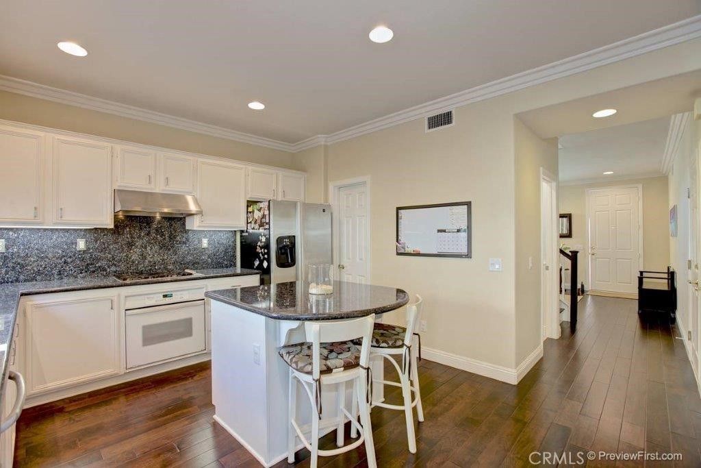 Photo of 37 Dawn Lane, Aliso Viejo, CA 92656 (MLS # OC26054104)